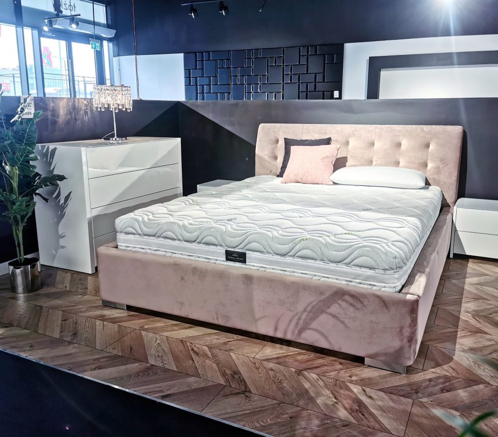 łóżka tapicerowane